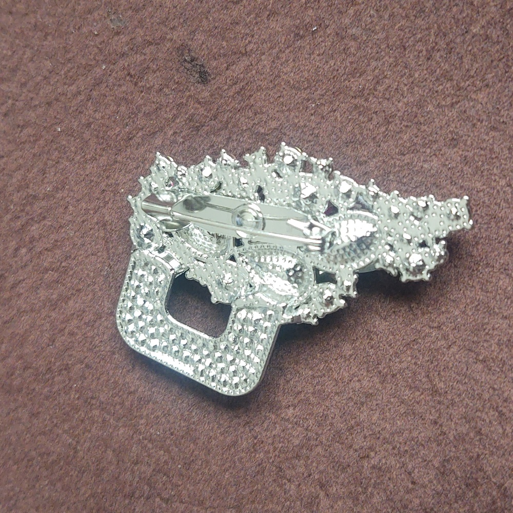 Elegant Multicolor Crystal Brooch - Picture 3 of 3